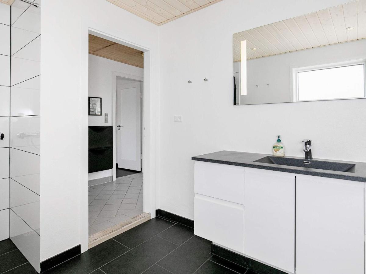 Holiday Home Skagen Xxx Номер фото